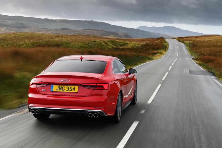  Audi S5 Coupe 2016 года  (UK) (фото 4 из 41)